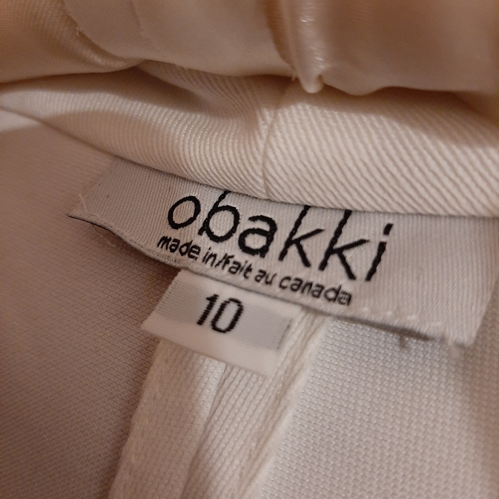 No Sleeve Top/Obakki - Picture 3 of 3